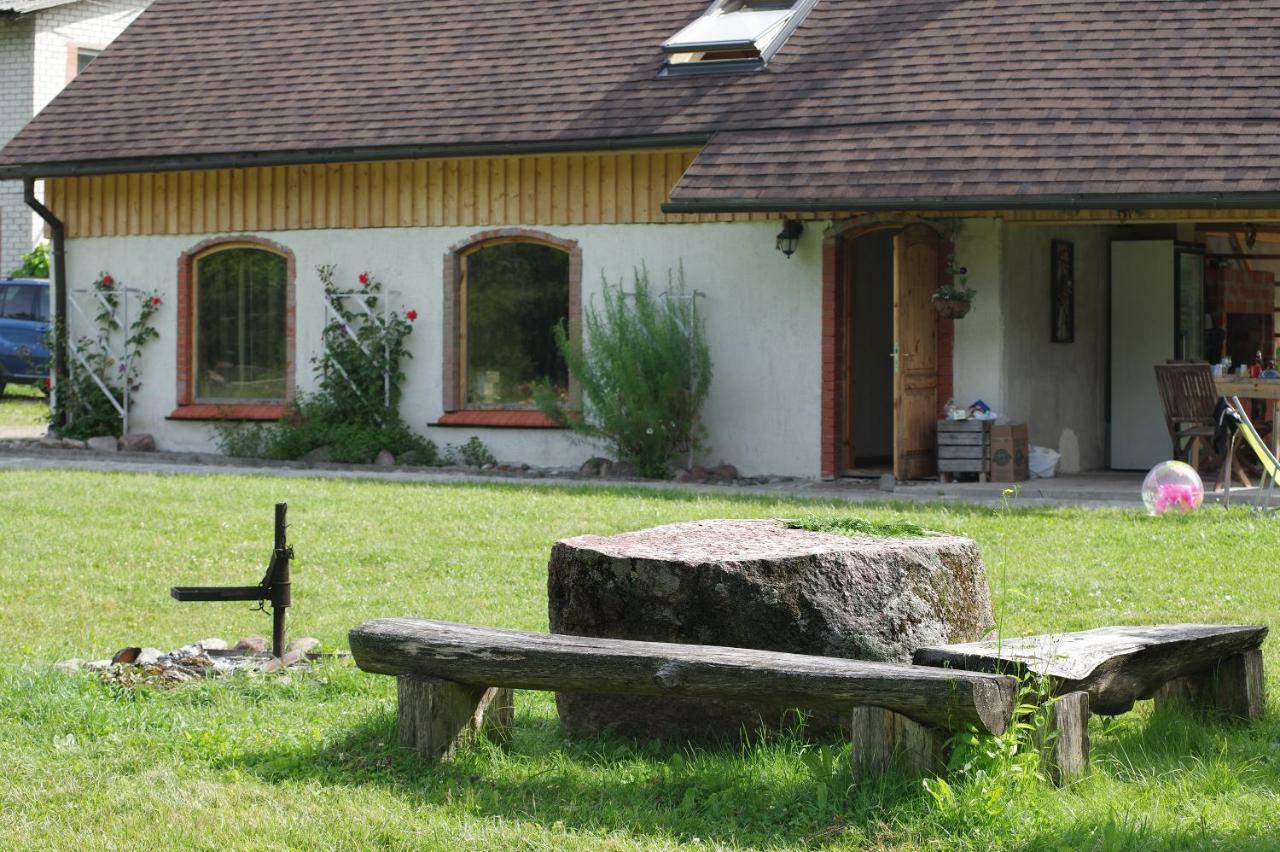 Hotel Atputas Vieta Raudini Kaltene Zewnętrze zdjęcie